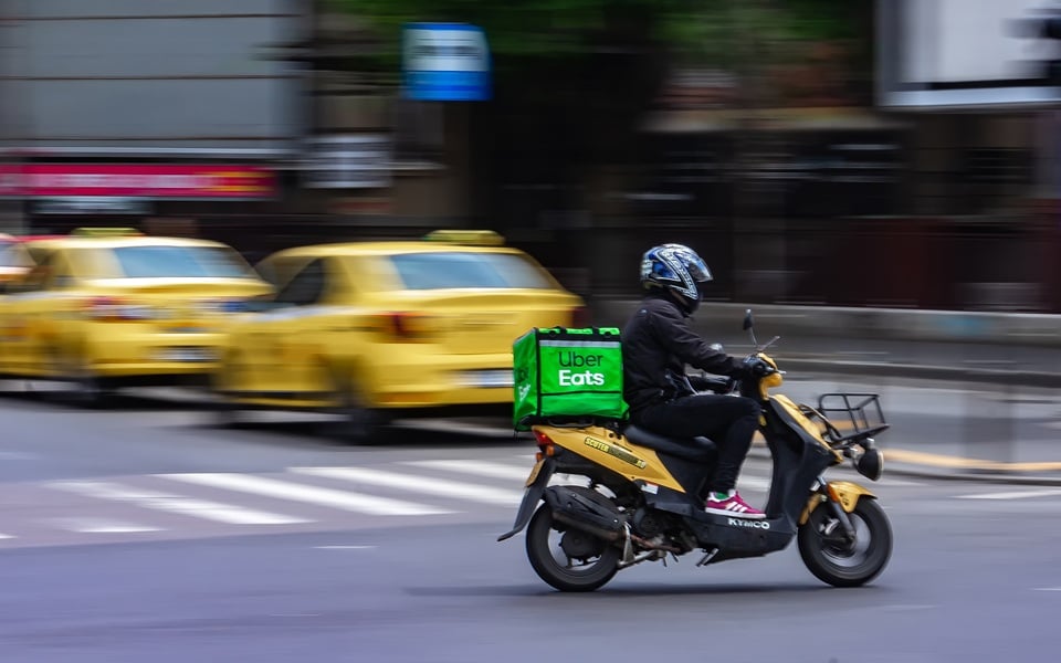Uber Eats plans to enter Greek market