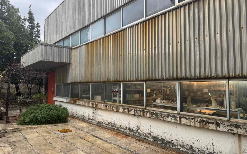 Renowned ceramicist’s workshop serves as creative space for new generations