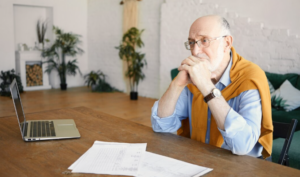 The Parallel Insurance Trap: How Working Two Jobs in Greece Affects Your Final Pension in Ways Nobody Explains